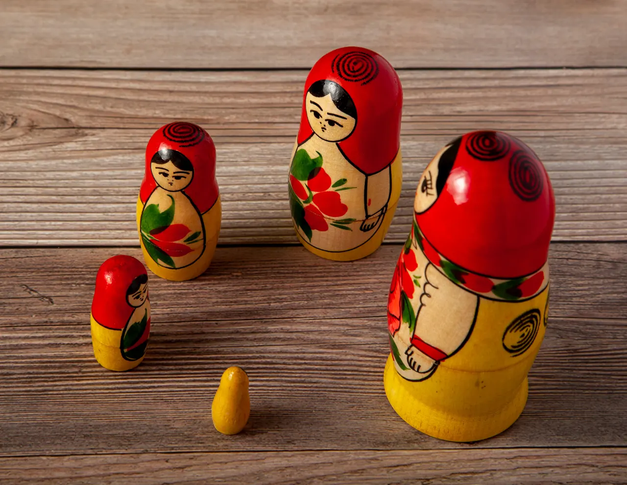 Eco Art Therapy Life - Jennifer Ramsay - Trabajando Terapéuticamente con Muñecas Rusas